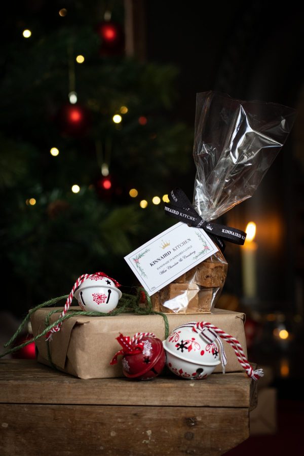 White Chocolate & Cranberry Fudge Christmas 2022 White Chocolate & Cranberry Fudge