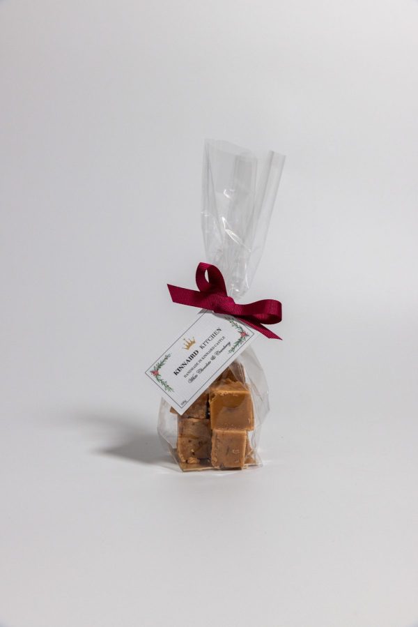 BE2A8064 White Chocolate & Cranberry Fudge